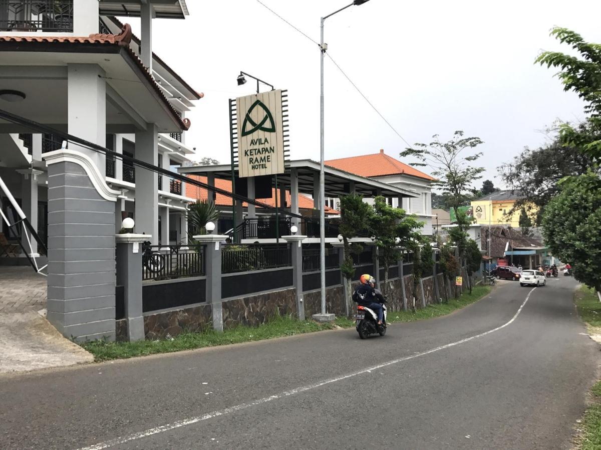 阿维拉科塔潘拉梅酒店 Prigen 外观 照片